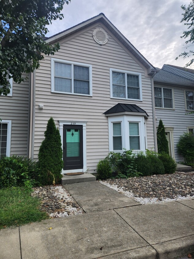 Primary Photo - 239 Morningside Dr