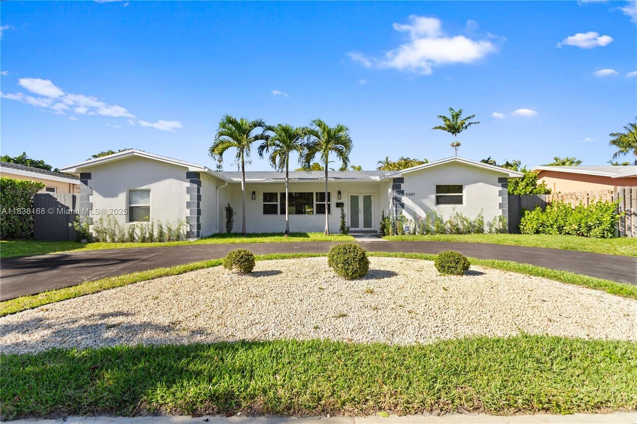 Foto principal - 5401 Fillmore St