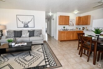 Building Photo - 628 Maverick Ln