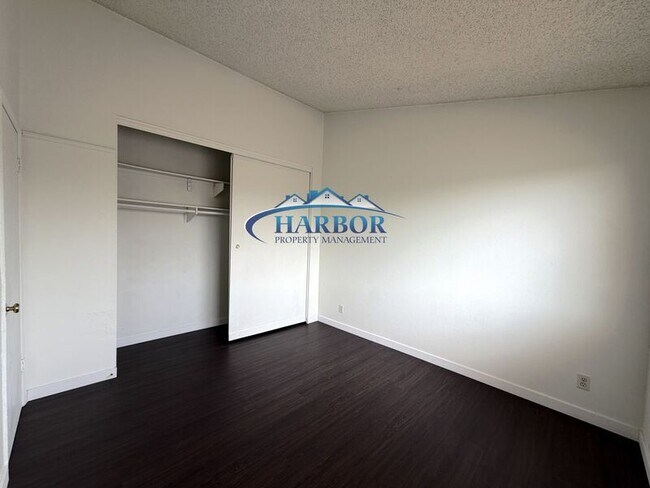 Photo - 657 West 2nd Street Apartment