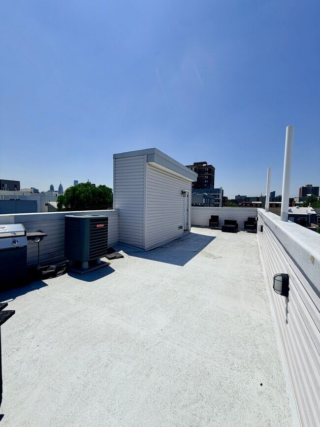 Foto del edificio - 1302 N Marshall St