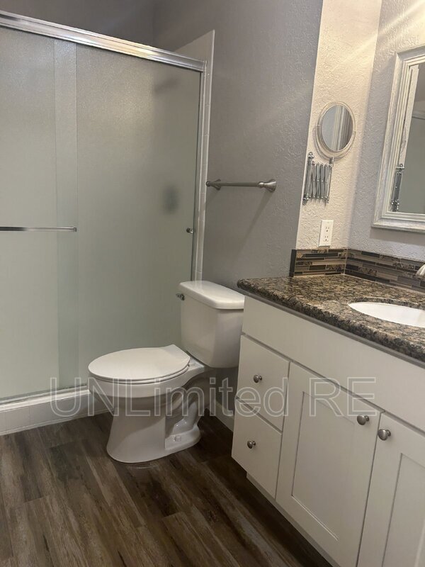 Building Photo - 2954 Mica Dr