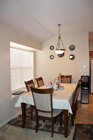 Foto del edificio - 4333 Rockmill Trail