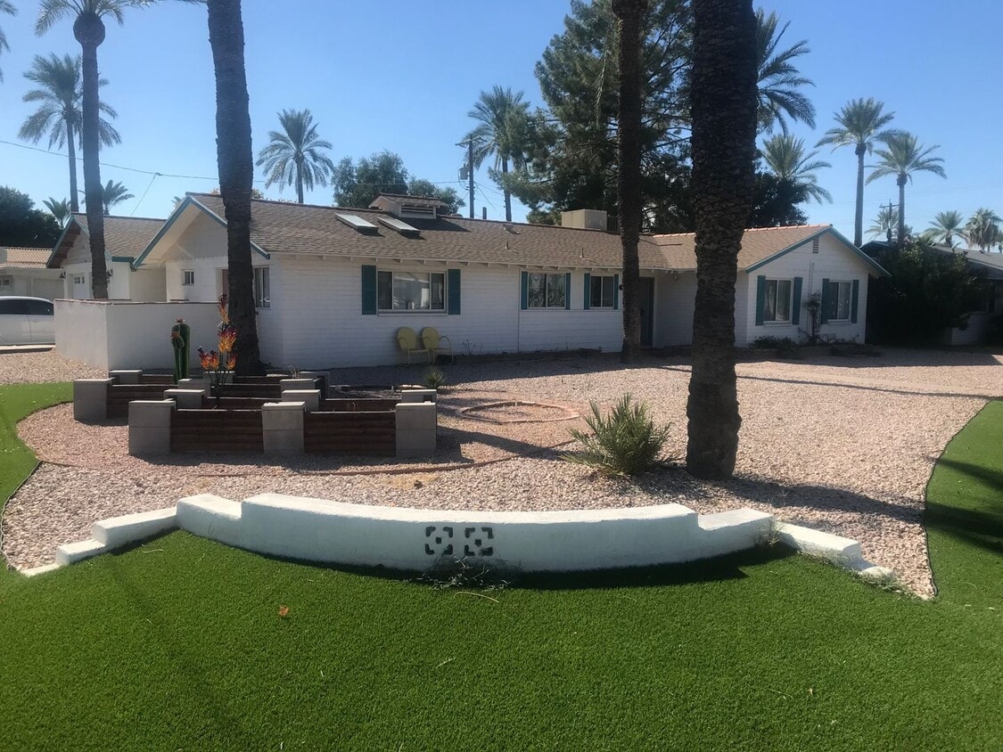 Primary Photo - Historic District TEMPE house.