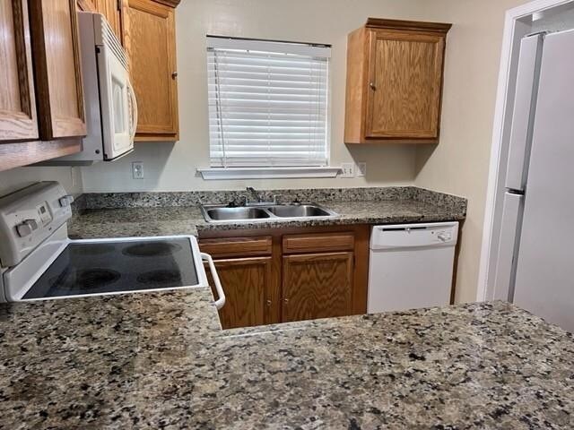 Foto del edificio - 325 Ormond Meadows Dr