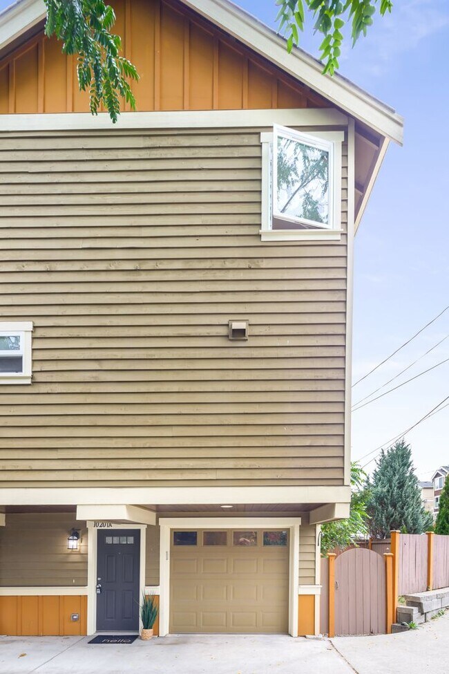 Foto del edificio - Greenwood Townhome