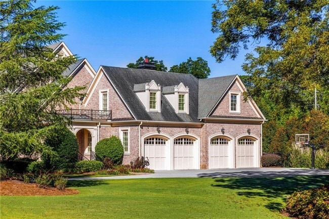 Building Photo - 4000 Heatherwood Way