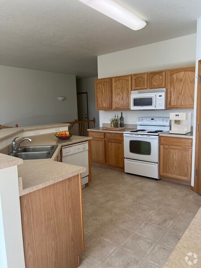 Condos for Rent in Cedar Rapids, IA 51 Rentals
