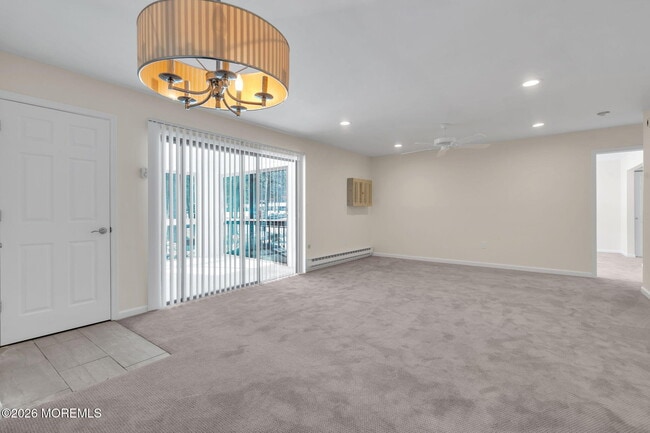 Building Photo - 129 Amberly Dr