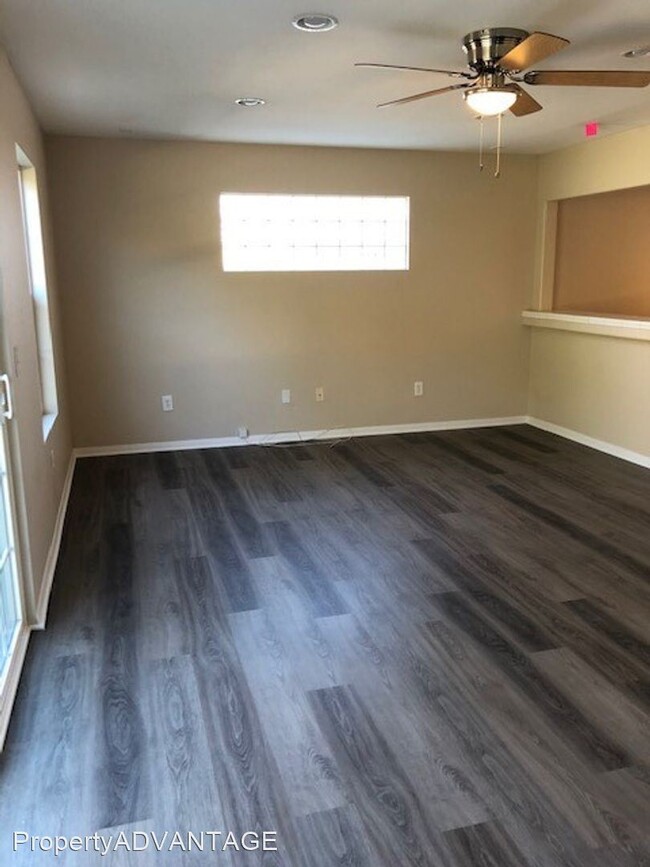 Building Photo - 4 br, 3 bath House - 7676 Flanders Drive