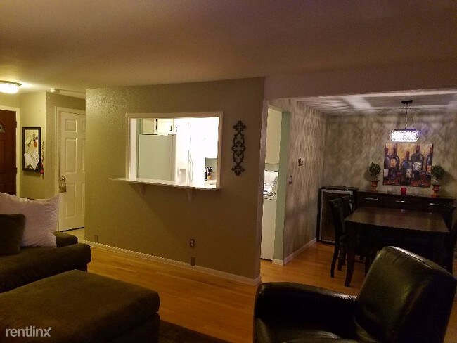 Foto del edificio - 14315 123rd Ave NE