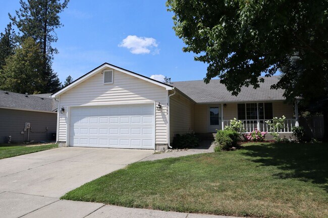 Building Photo - Home in CDA