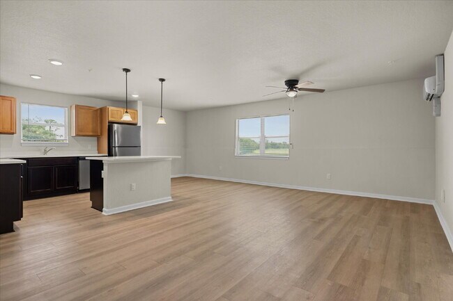 Foto del edificio - 260 Spanish Moss Cir