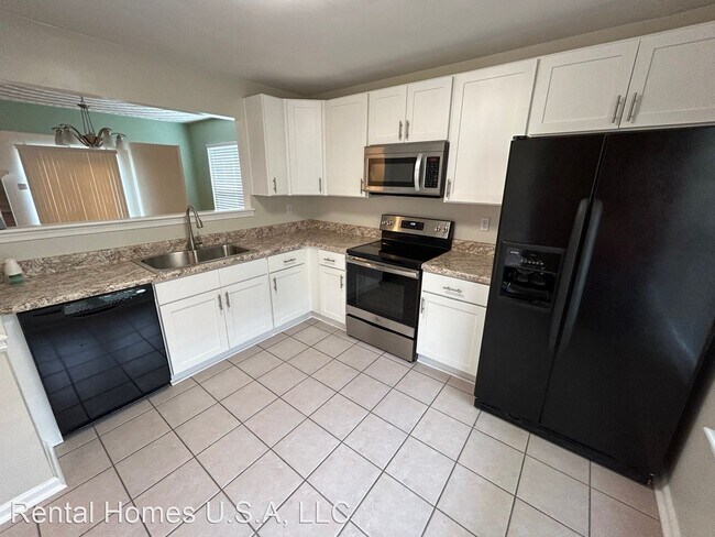 Building Photo - 4 br, 2.5 bath House - 1328 Beacons Reach ...