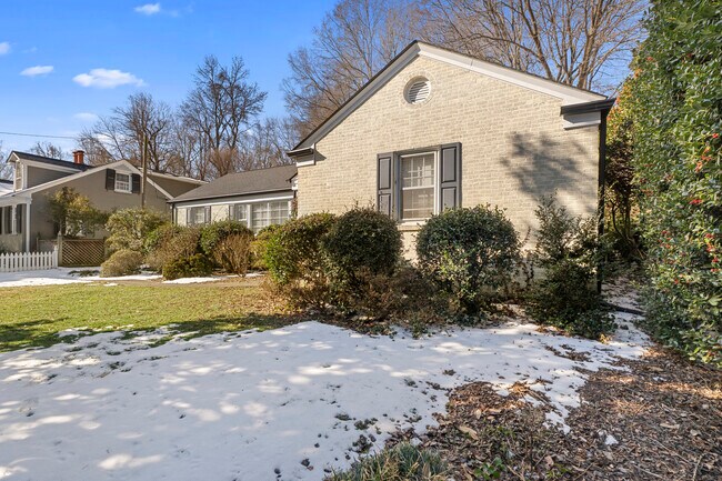 Foto del edificio - 221 W Avondale Dr