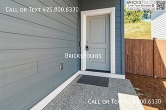 Building Photo - 4273 Pronghorn Pl