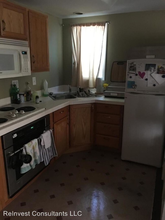 Building Photo - 2 br, 1 bath Apartment - 451 Ada 451 Ada - #2