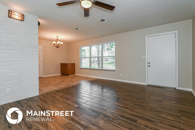 Building Photo - 11734 Cape Horn Ave