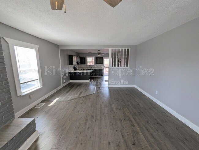 Foto del edificio - 9517 West Ave