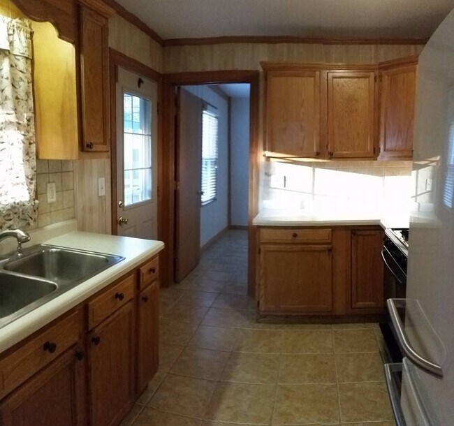 Kitchen - 24 Covington