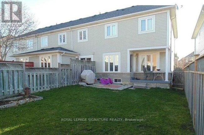 Building Photo - 36 Eastport Dr