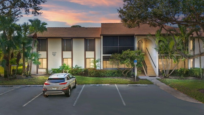 Foto del edificio - 2025 SW Silver Pine Way