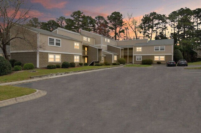 Foto del edificio - Dira East Apartments