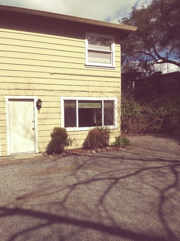 Primary Photo - 2310 4th St