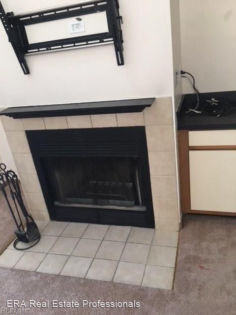 Foto del edificio - 746 Rock Crest Ct