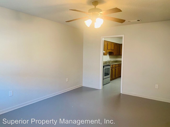 Building Photo - 1704 Elizardi Blvd