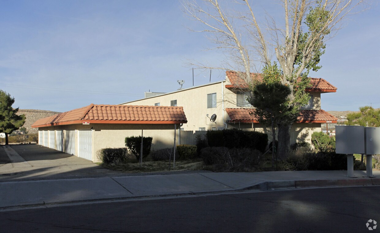 Primary Photo - 15774 Tuscola Rd