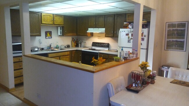 Foto del edificio - 450 Plum Creek Dr