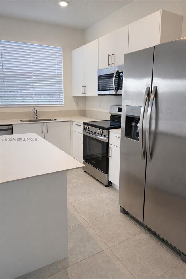 Foto del edificio - 2803 SE 26th Ave