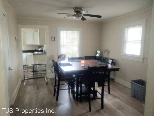 Foto del edificio - 2 br, 1 bath House - 1305 Hazel Avenue