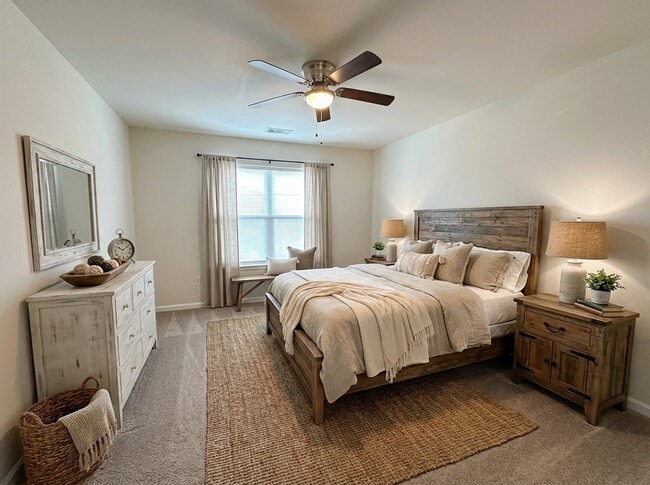 Building Photo - 1003 Linden