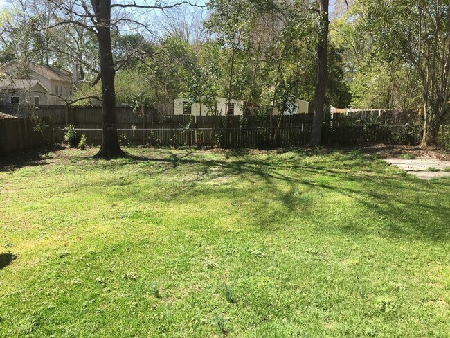 Foto del edificio - **AVAILABLE NOW**East Columbus, GA 4 Bedroom / 1 Bathroom Home for R