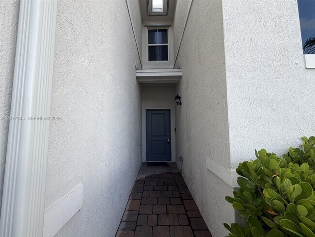 Foto del edificio - 1763 SE 8th Terrace