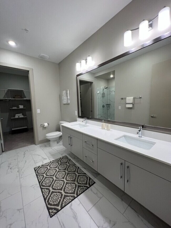 Foto del edificio - 3158 Stillhouse Creek Dr