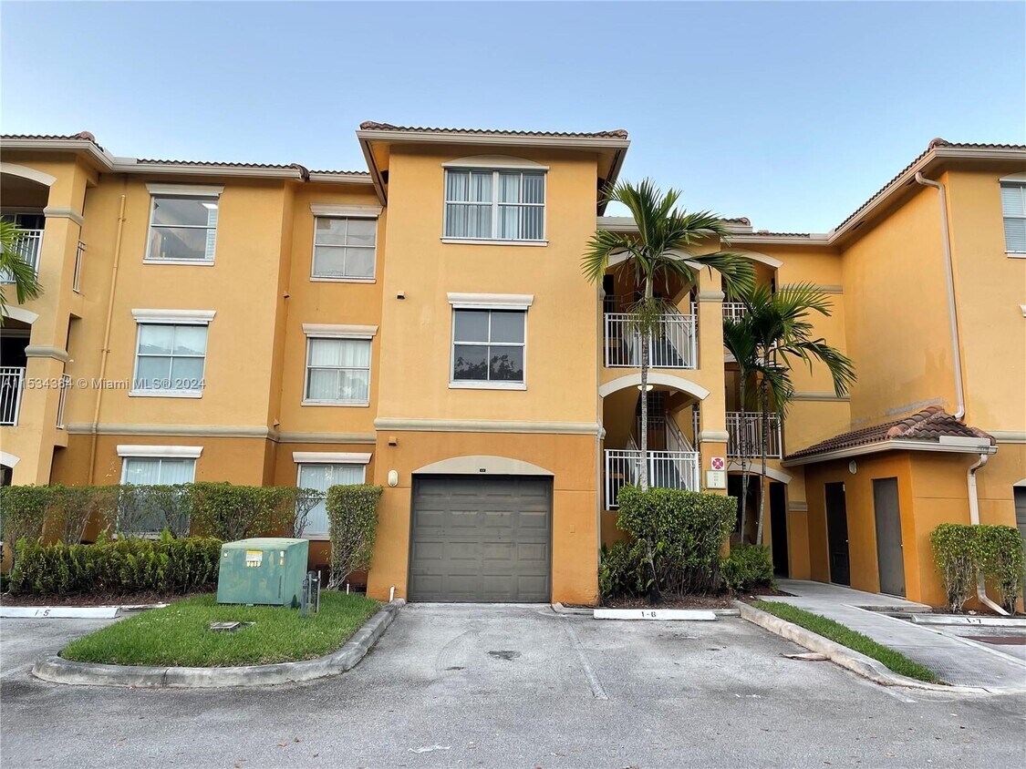9645 NW 1st Ct Unit 1303, Pembroke Pines, FL 33024 Condo for Rent in