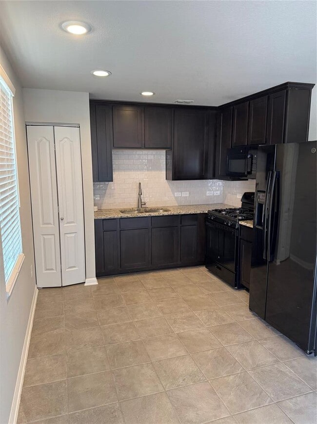Building Photo - 361 Ferrule Dr