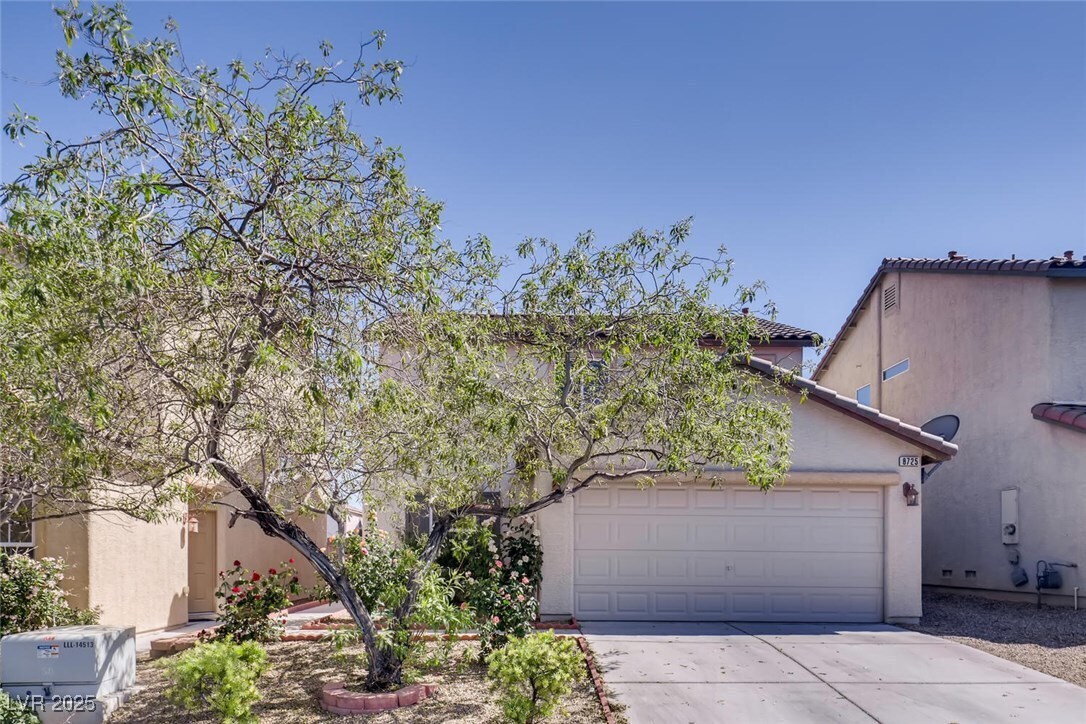 Foto principal - 8725 Pitch Fork Ave
