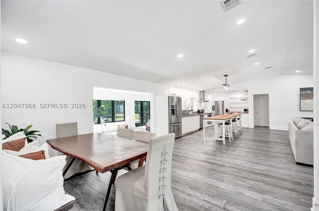 Foto del edificio - 22421 SW 184th Ave