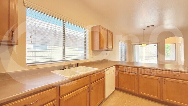 Foto del edificio - 2516 W Amber Sun Dr