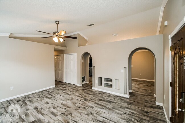 Building Photo - 3318 Net Ct