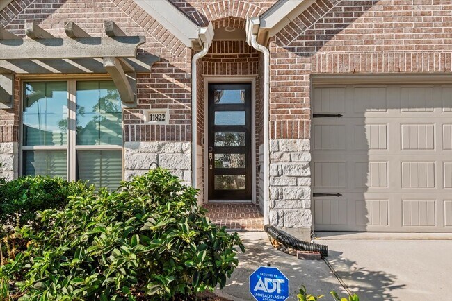Building Photo - 11822 Radura Rd