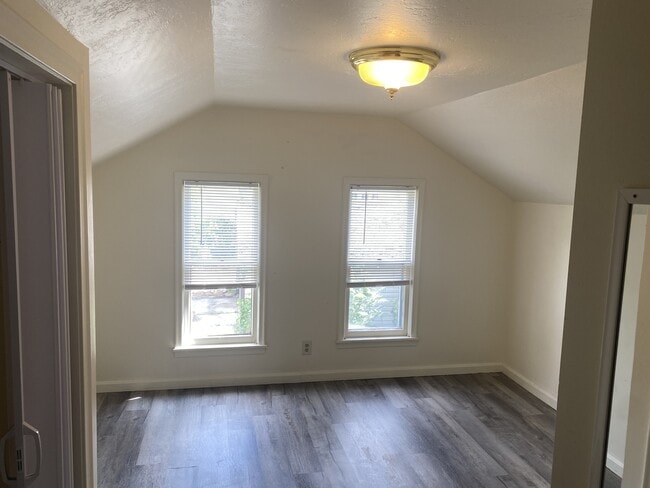 Photo - 84 S St House