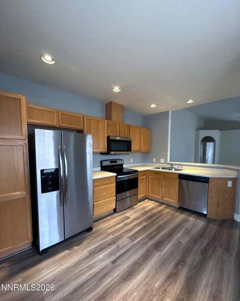 Foto del edificio - 1465 Crosswater Dr