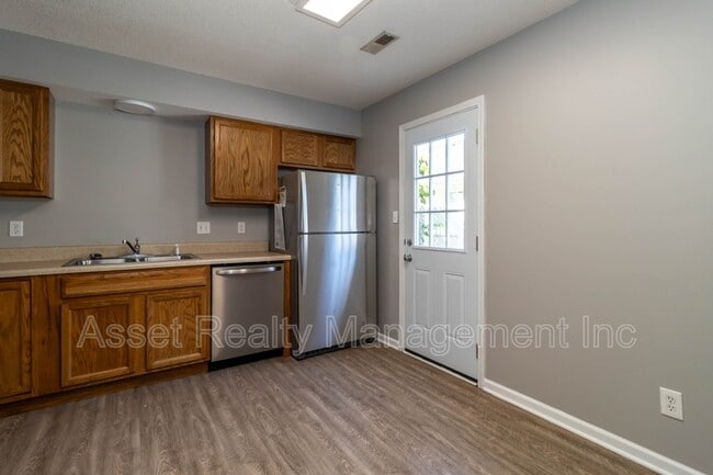 Foto del edificio - 4751 Scepter Way