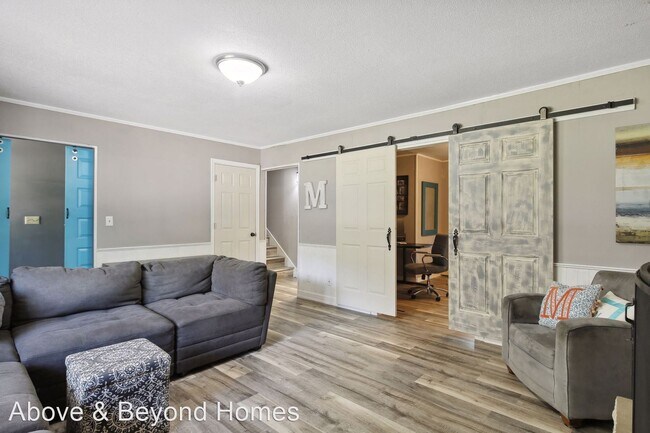 Building Photo - 4 br, 3 bath House - 10712 27th Avenue South