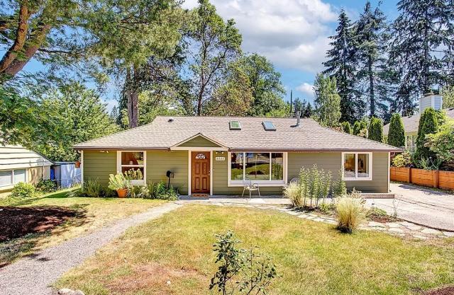 Primary Photo - 2 bedroom in Shoreline WA 98155
